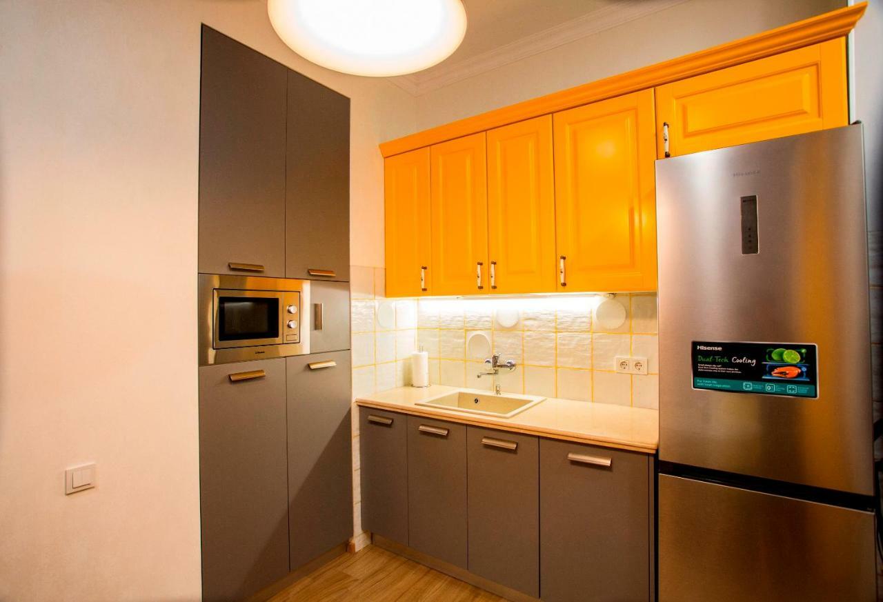 Yellow Apartment In Avlabari Tbilisi Exteriér fotografie